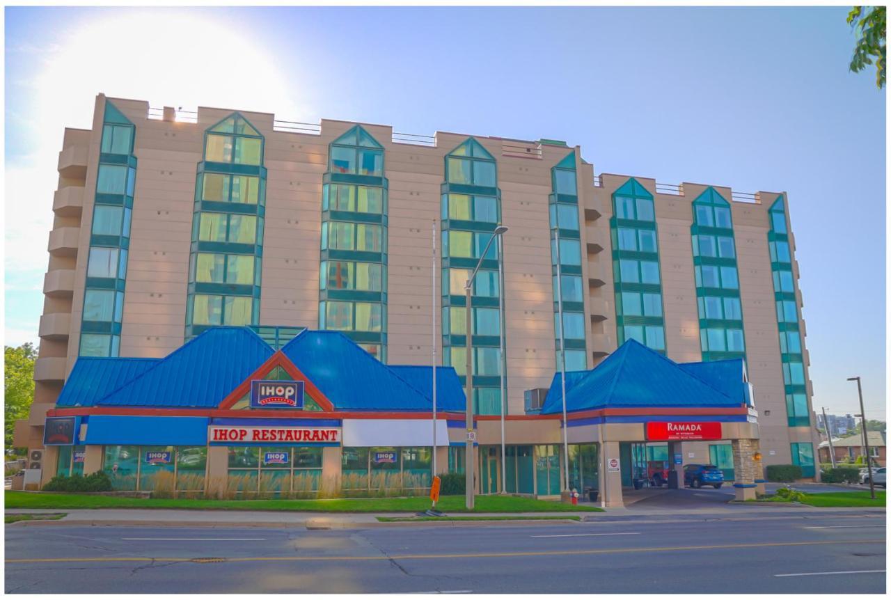 Ramada By Wyndham Niagara Falls/Fallsview Dış mekan fotoğraf