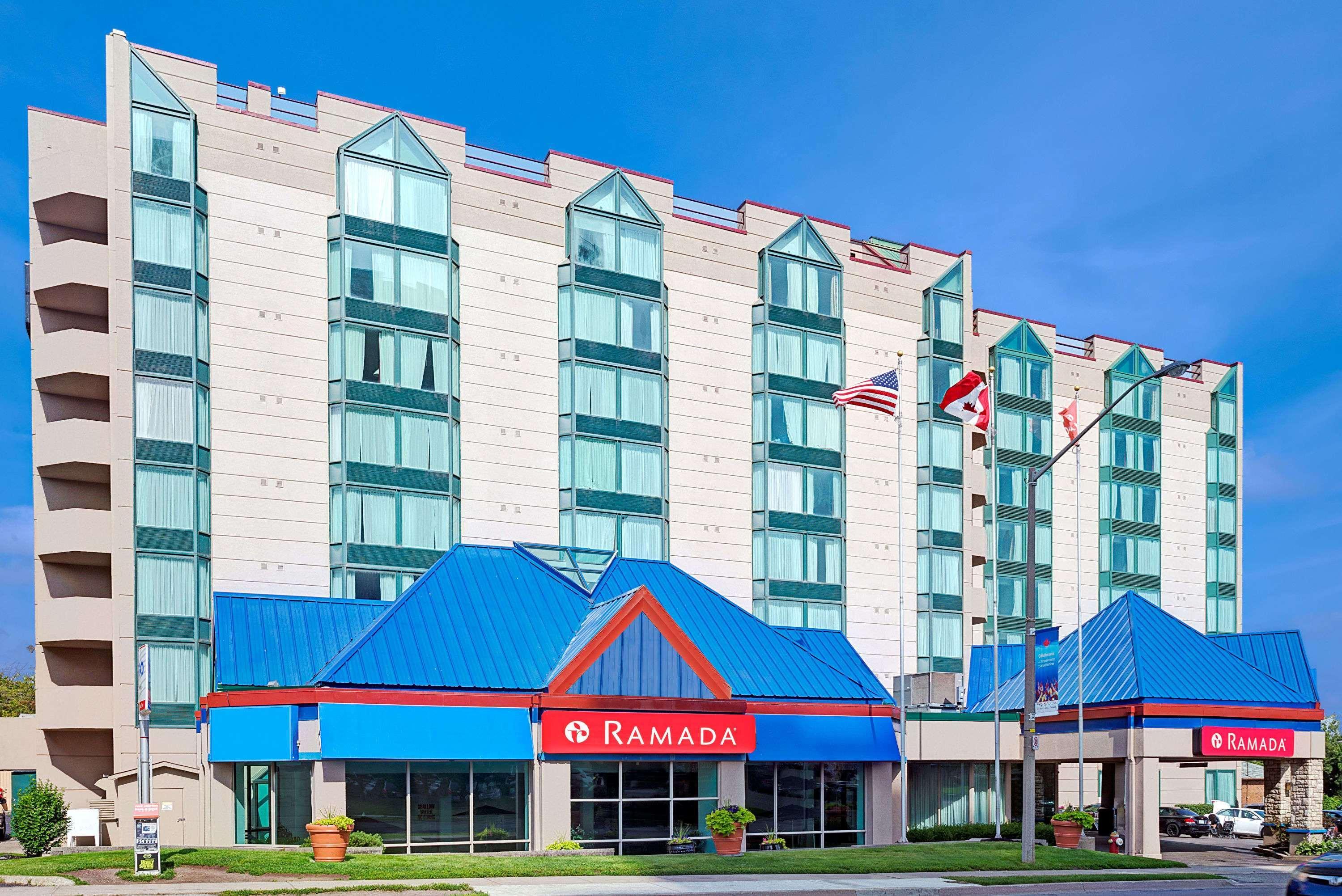 Ramada By Wyndham Niagara Falls/Fallsview Dış mekan fotoğraf