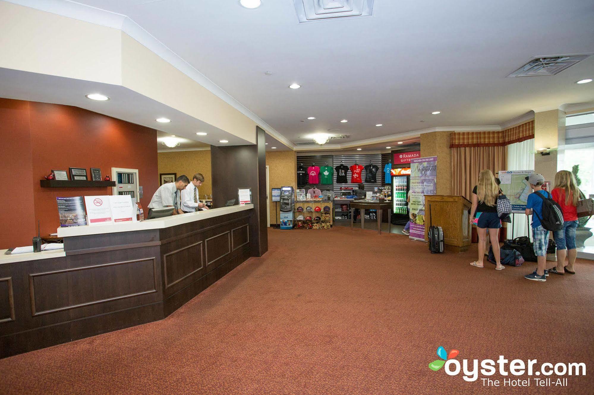 Ramada By Wyndham Niagara Falls/Fallsview Dış mekan fotoğraf